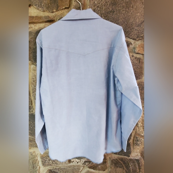 Vintage Wrangler Men's Pearl Button Chambray Western Shirt - Picture 2 of 5